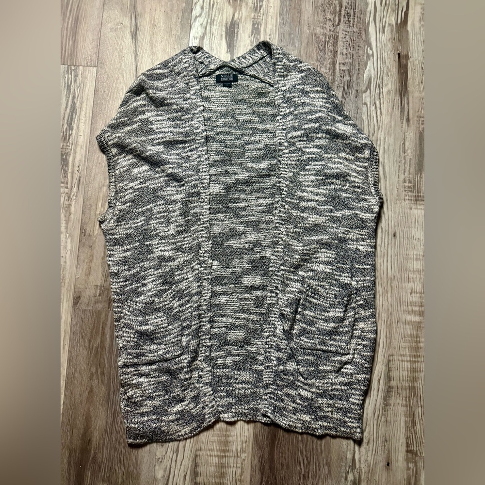3/$20 Women’s Nollie sweater cardigan